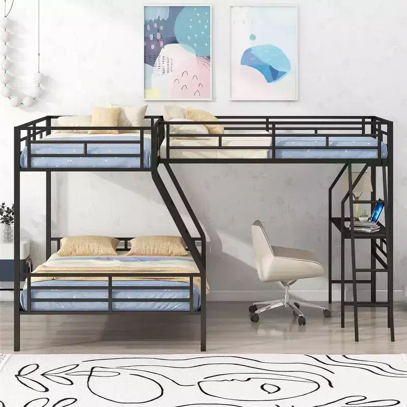 Letto a castello a L in metallo nero, da una piazza e mezzo/da una piazza e mezzo su una piazza e mezza, 3 posti letto, con scrivania integrata
