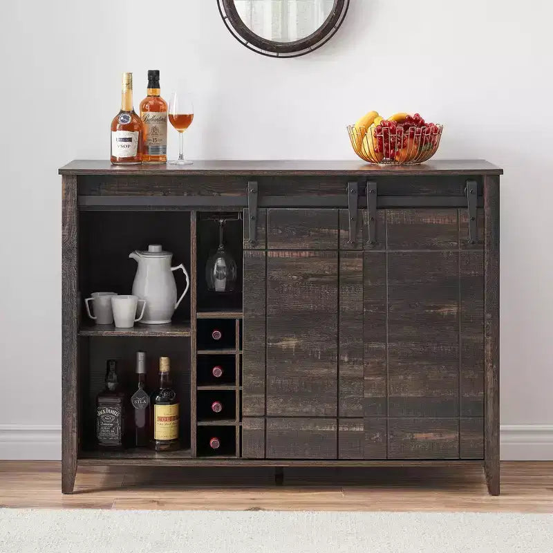 Mobile Bar con Ante Scorrevoli Stile Fienile, 2 Ante, Rovere Rustico Scuro / Rovere Rustico Chiaro / Bianco, Contiene 16 Bottiglie di Vino