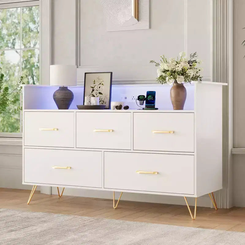Comò a 5 cassetti bianco con luci LED e stazione di ricarica, stile moderno
